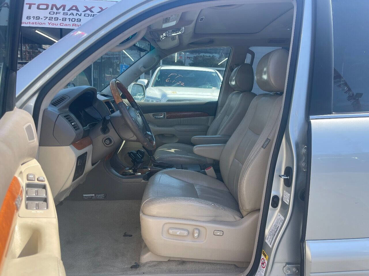 Used 2003 Lexus GX 470 image 18