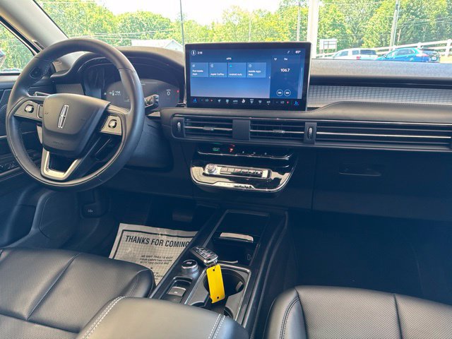 Used 2023 Lincoln Corsair AWD w/ Equipment Group 101A image 31