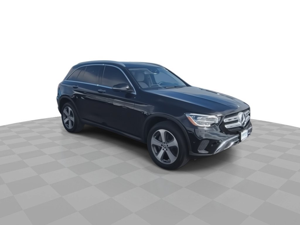 Used 2020 Mercedes-Benz GLC 300 image 2
