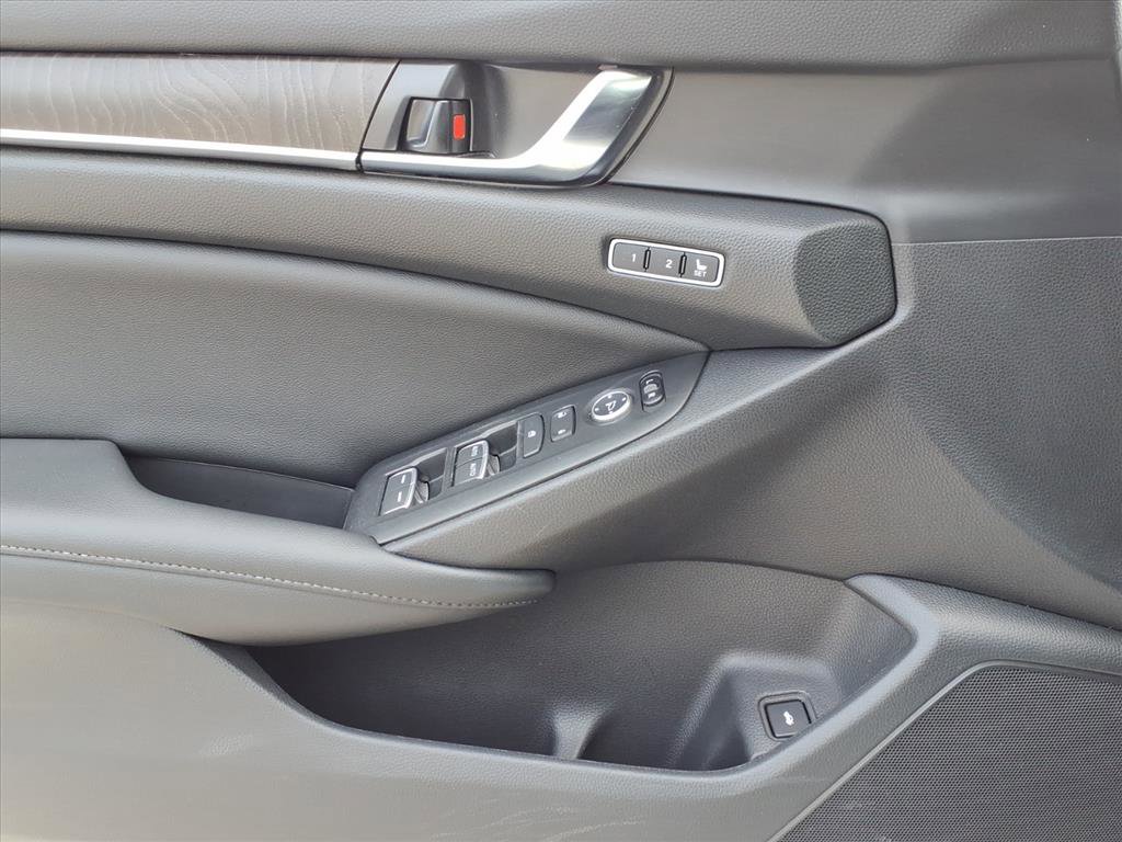 Certified 2022 Honda Accord Touring image 34