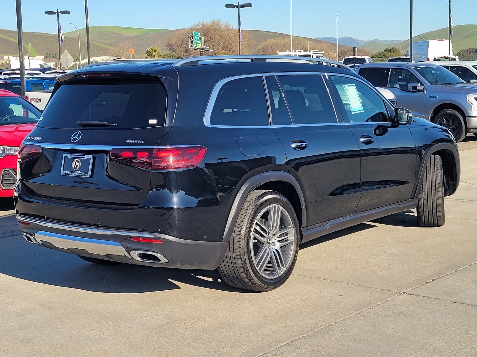 Used 2024 Mercedes-Benz GLS 450 4MATIC image 4