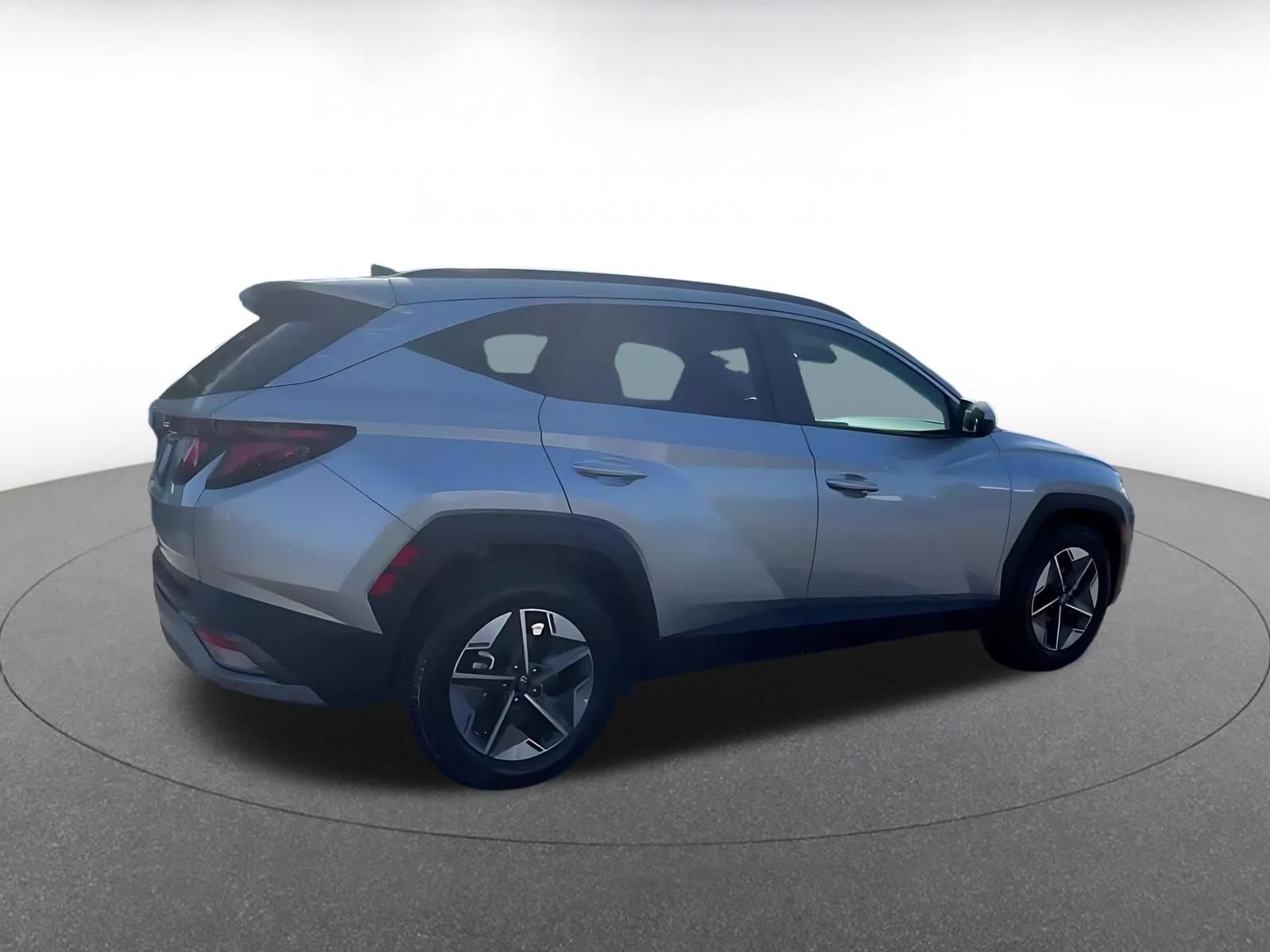 Used 2025 Hyundai Tucson SEL FWD image 15