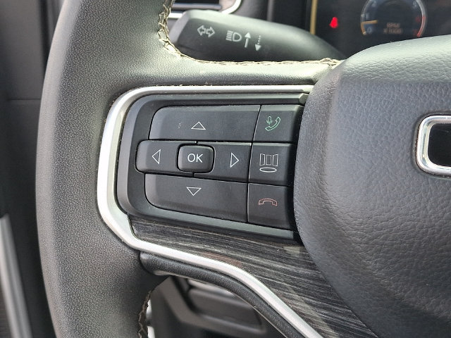 Used 2022 Jeep Wagoneer Series II w/ Premium Group I AWD/4WD image 7