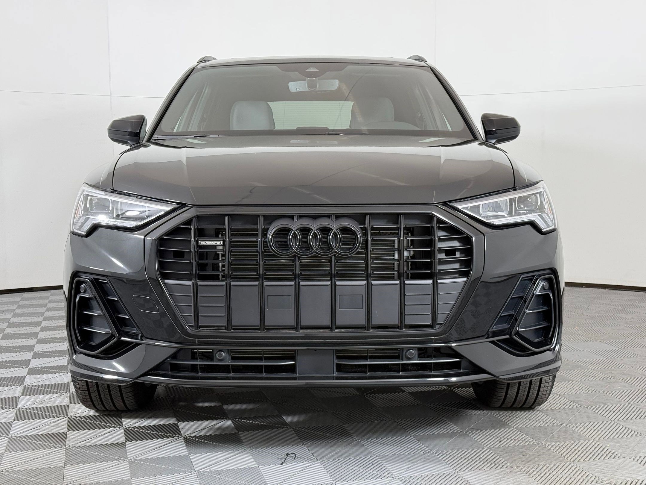 New 2025 Audi Q3 2.0T Premium image 5