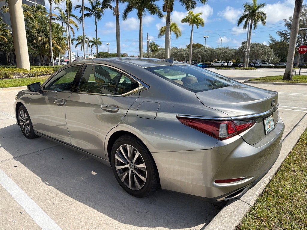 Used 2019 Lexus ES 350 w/ Accessory Package 2 image 12