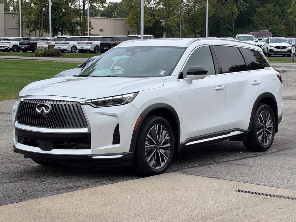 Used 2026 INFINITI QX60 Luxe w/ Cargo Package AWD/4WD image 9