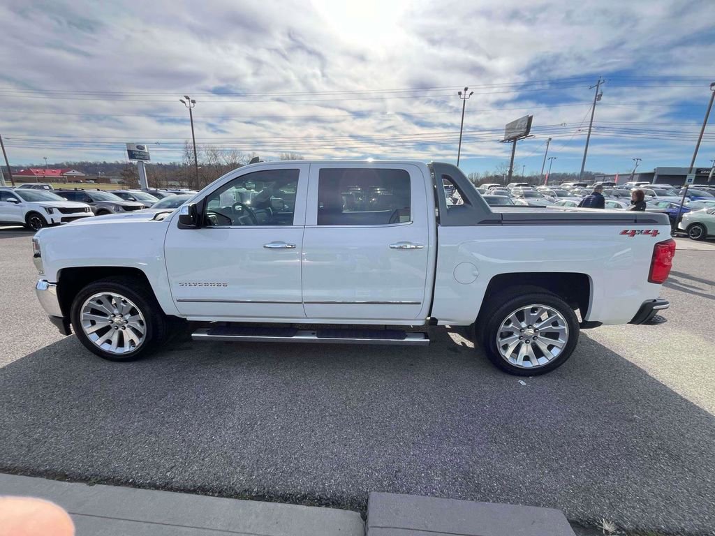 Used 2018 Chevrolet Silverado 1500 LTZ w/ High Desert Package image 31