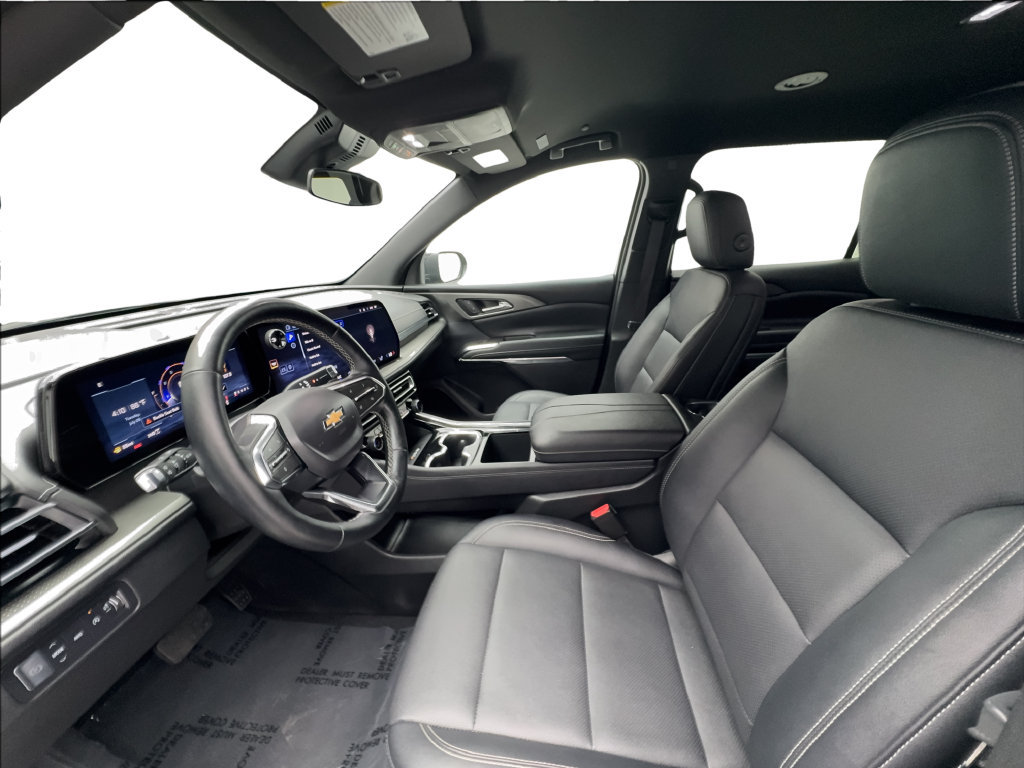 Used 2025 Chevrolet Traverse LT AWD/4WD image 21