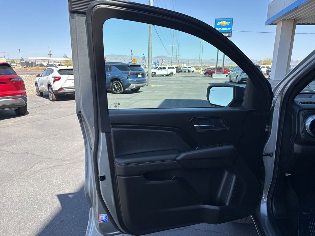 New 2026 Chevrolet Colorado LT image 14