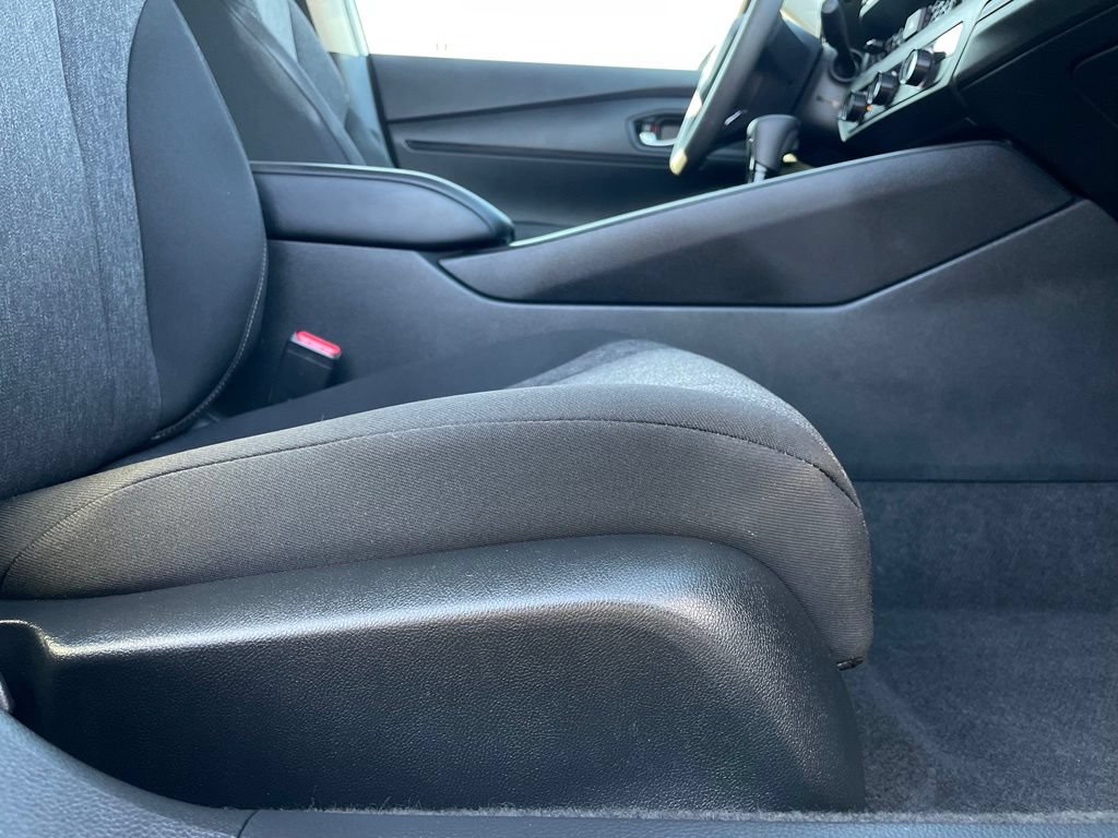 Certified 2025 Honda Accord LX image 30