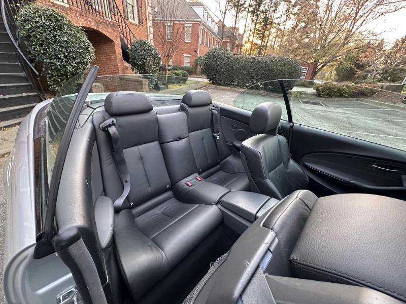 Used 2005 BMW 645Ci Convertible RWD image 37