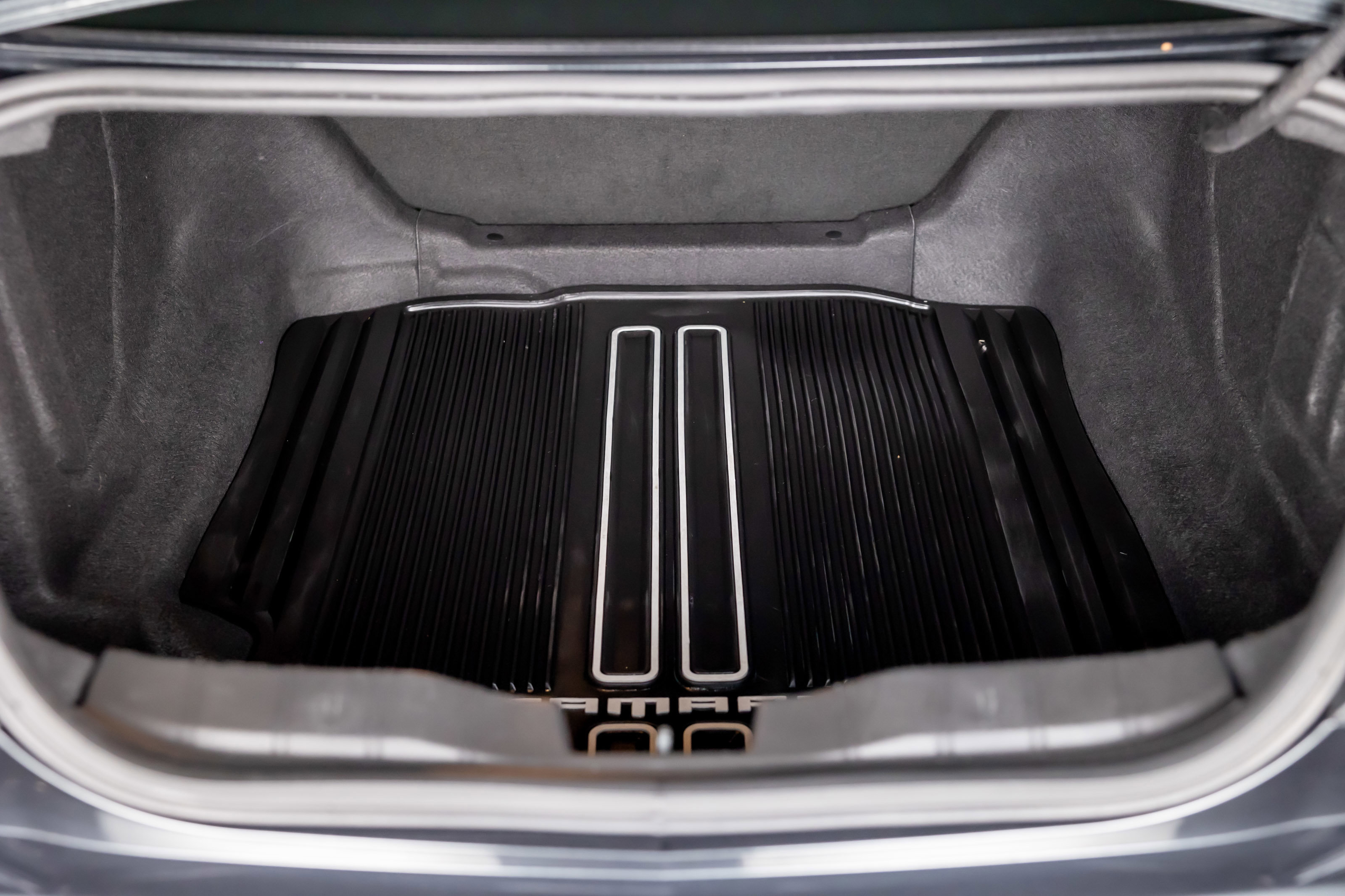 Used 2017 Chevrolet Camaro ZL1 image 38