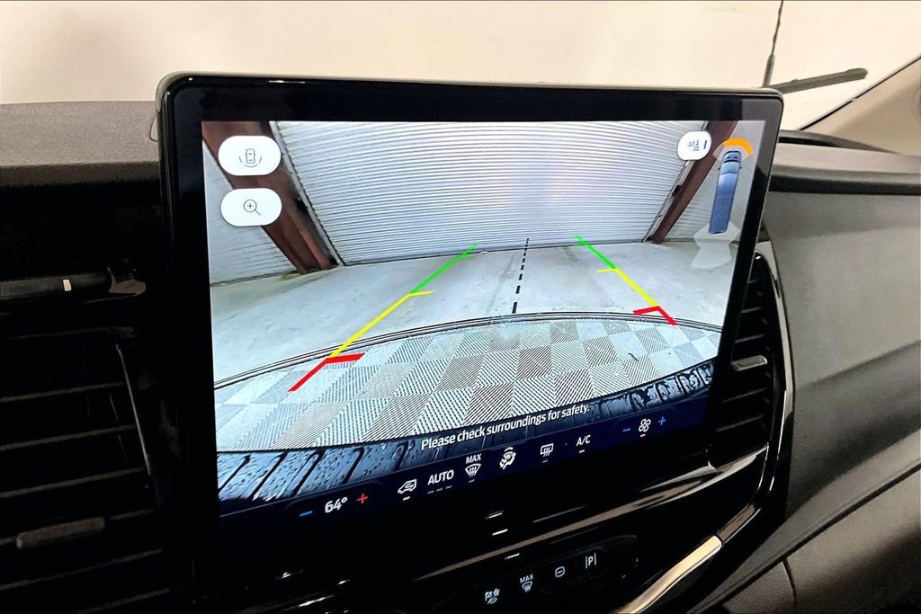 Certified 2024 Ford Transit 350 XLT image 17