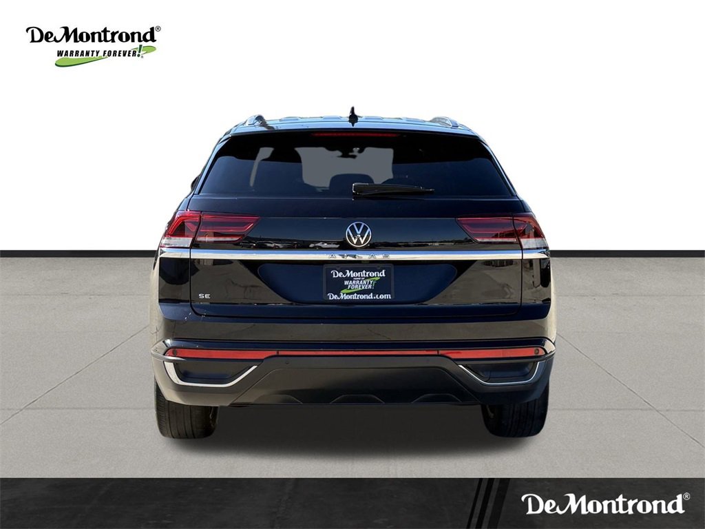 Used 2023 Volkswagen Atlas Cross Sport SE image 6