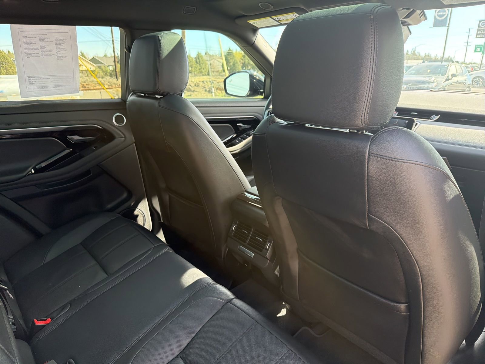 Used 2023 Land Rover Range Rover Evoque R-Dynamic SE image 27