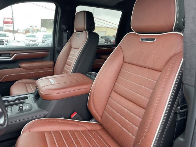 Used 2025 GMC Sierra 2500 Denali Ultimate w/ Max Trailering Package image 12