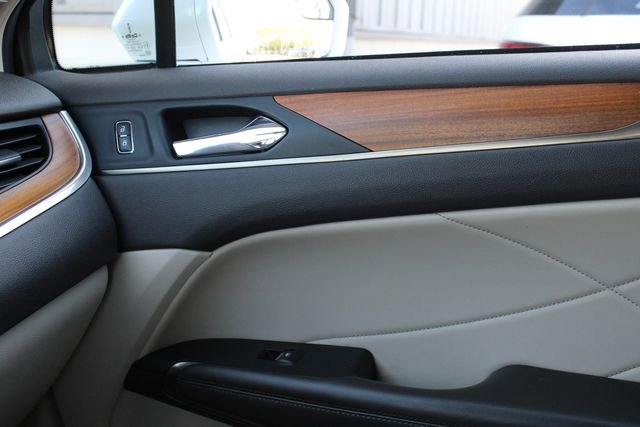 Used 2018 Lincoln MKC Select w/ Lincoln MKC Climate Package FWD image 20