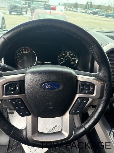 Used 2015 Ford F150 Platinum w/ Trailer Tow Package image 11