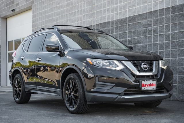 Used 2017 Nissan Rogue SV w/ Midnight Edition Package AWD/4WD image 2