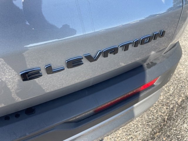Used 2025 GMC Acadia Elevation image 35