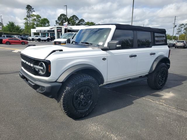 Used 2022 Ford Bronco Wildtrak image 2
