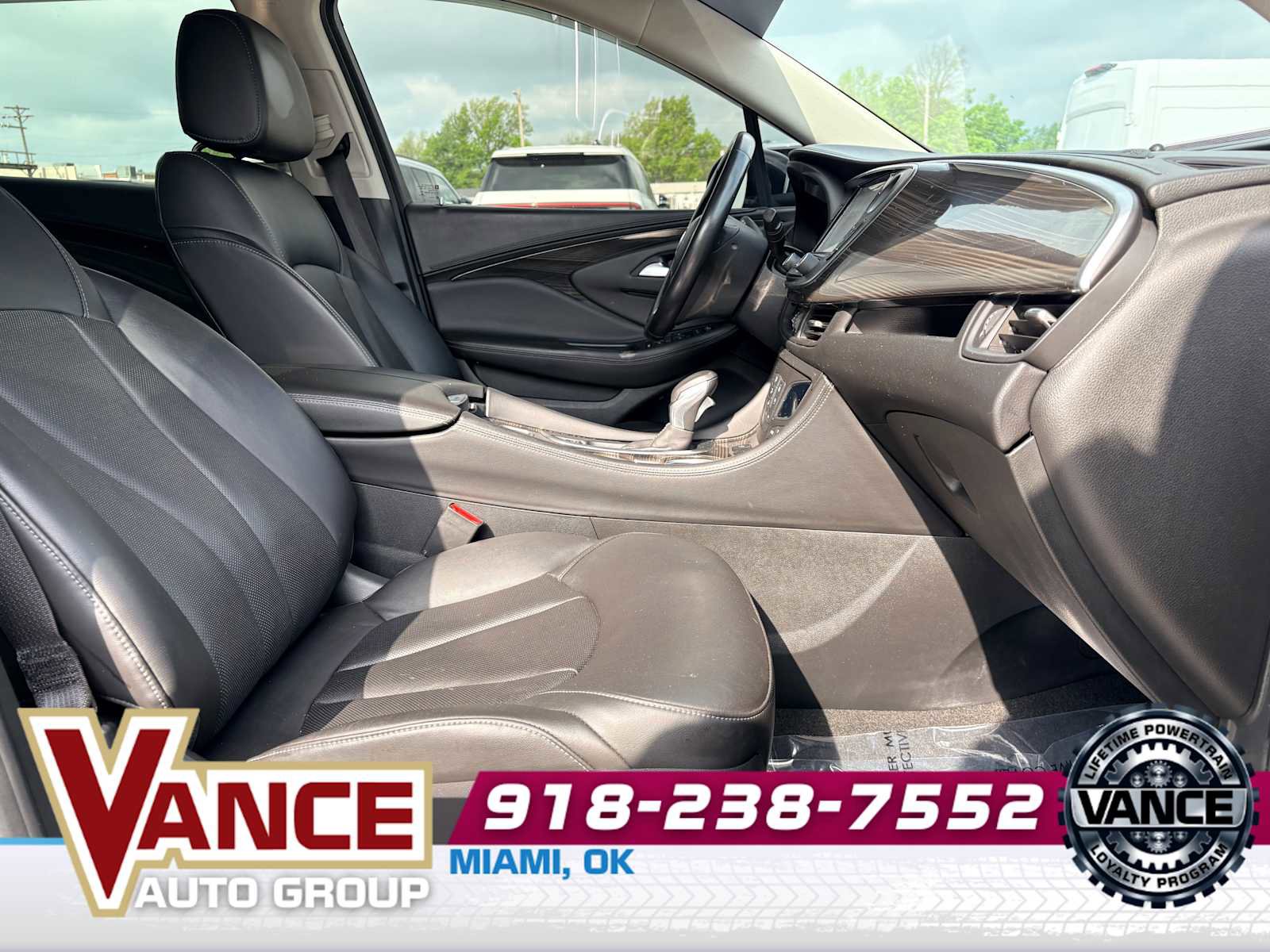 Used 2020 Buick Envision Premium w/ Driver Confidence Package AWD/4WD image 19