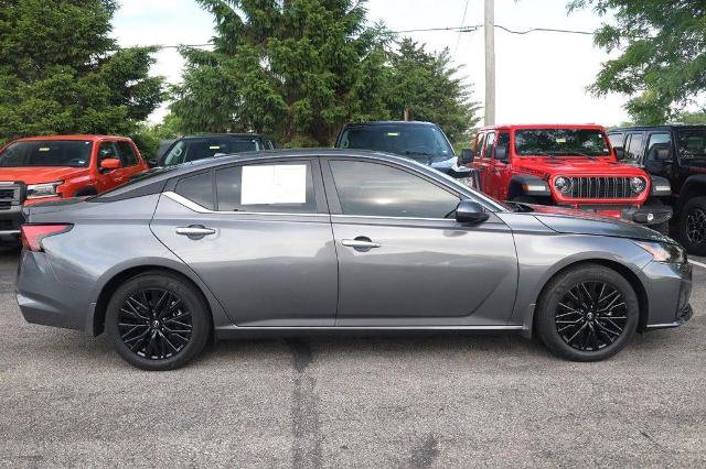 Certified 2025 Nissan Altima 2.5 SV w/ SV Special Edition Package FWD image 5