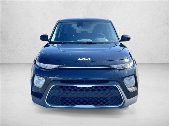 Used 2022 Kia Soul LX w/ Technology Package FWD image 2