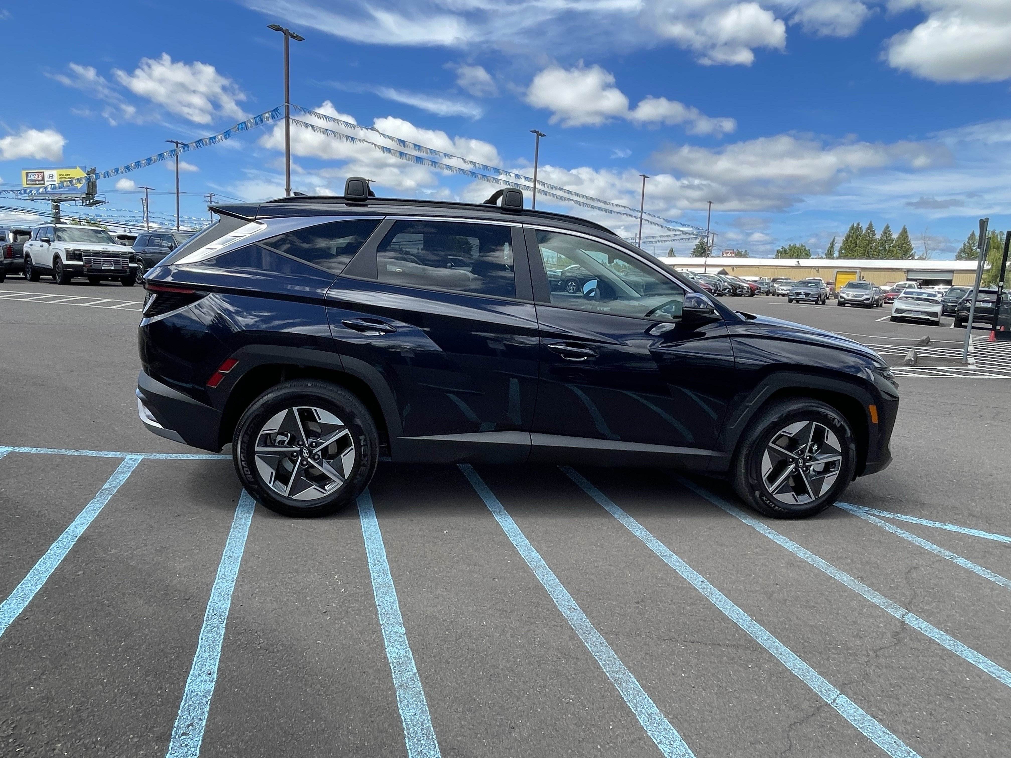 Certified 2025 Hyundai Tucson SEL AWD/4WD image 6