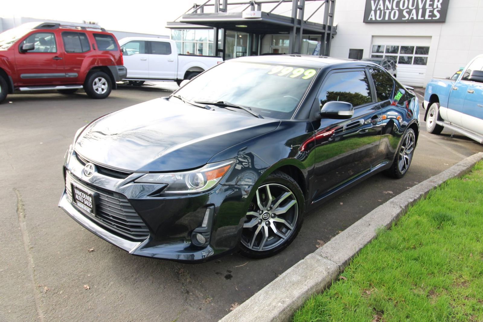 Used 2015 Scion tC image 8