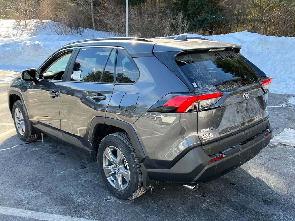 New 2025 Toyota RAV4 XLE w/ Convenience Package image 3