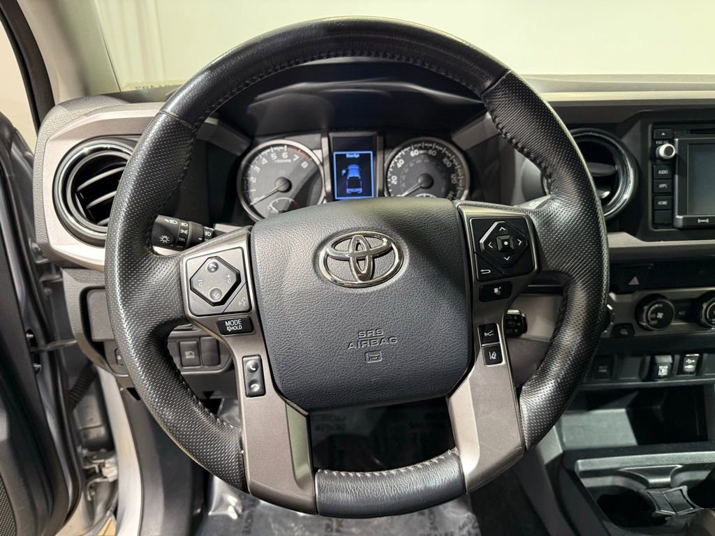 Used 2019 Toyota Tacoma SR5 AWD/4WD image 20
