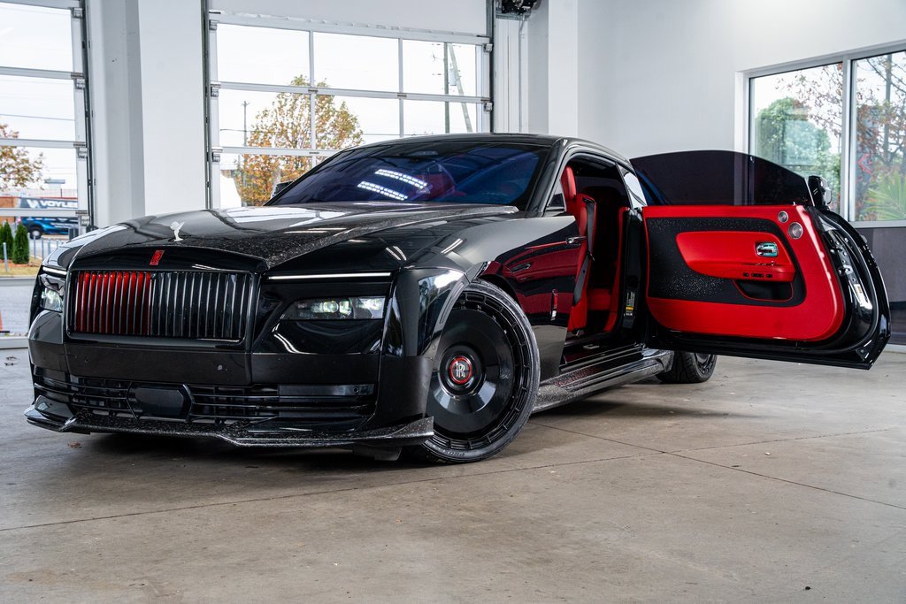Used 2024 Rolls-Royce Spectre w/ Spectre Launch Package image 2