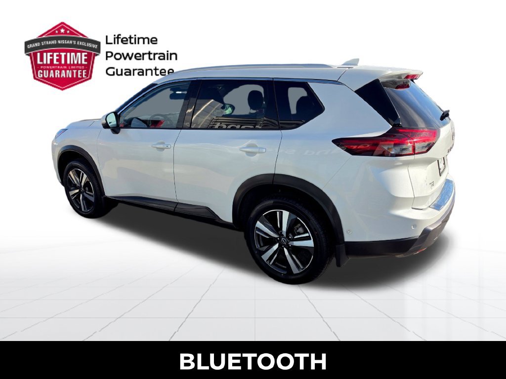 Certified 2024 Nissan Rogue SL FWD image 3