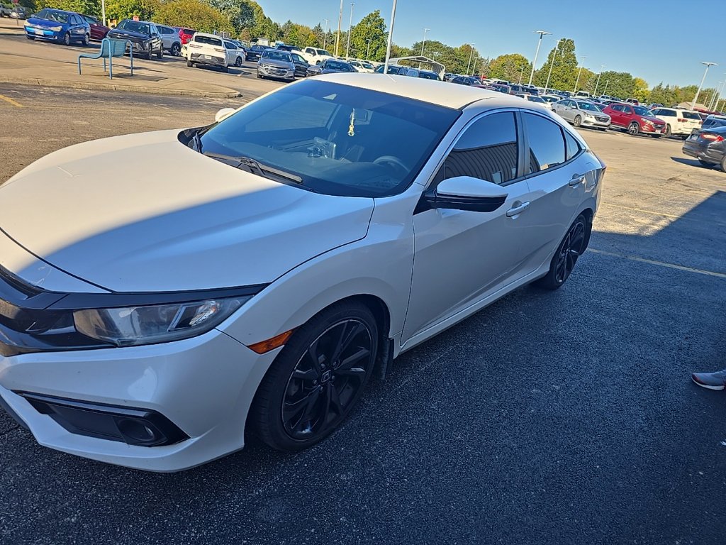 Used 2020 Honda Civic Sport image 2