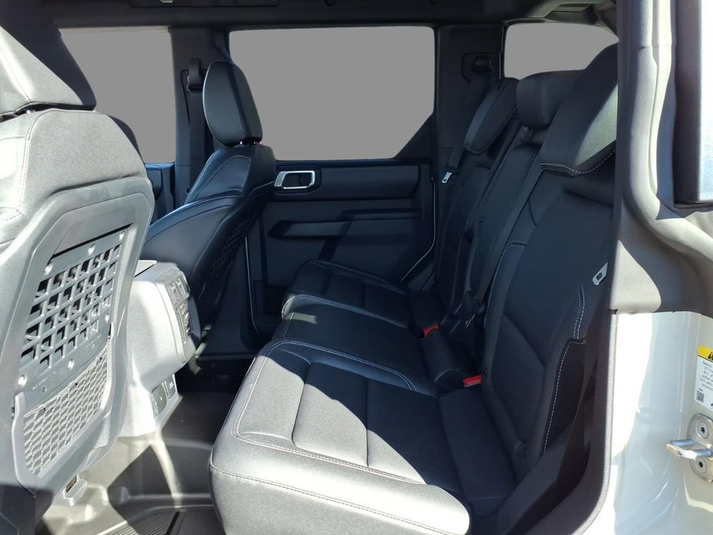 New 2025 Ford Bronco Badlands AWD/4WD image 5