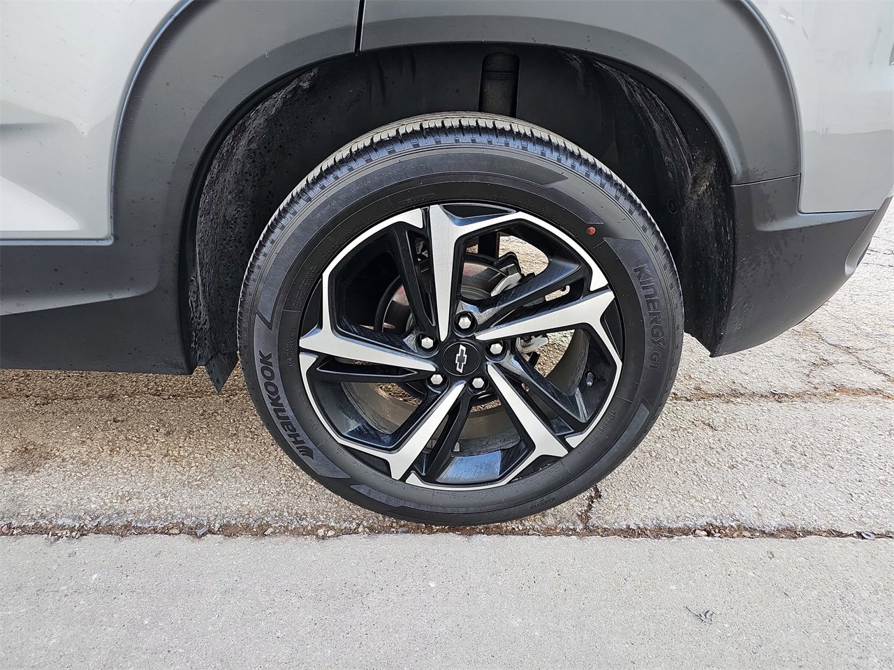 Certified 2023 Chevrolet TrailBlazer RS w/ Convenience Package image 37