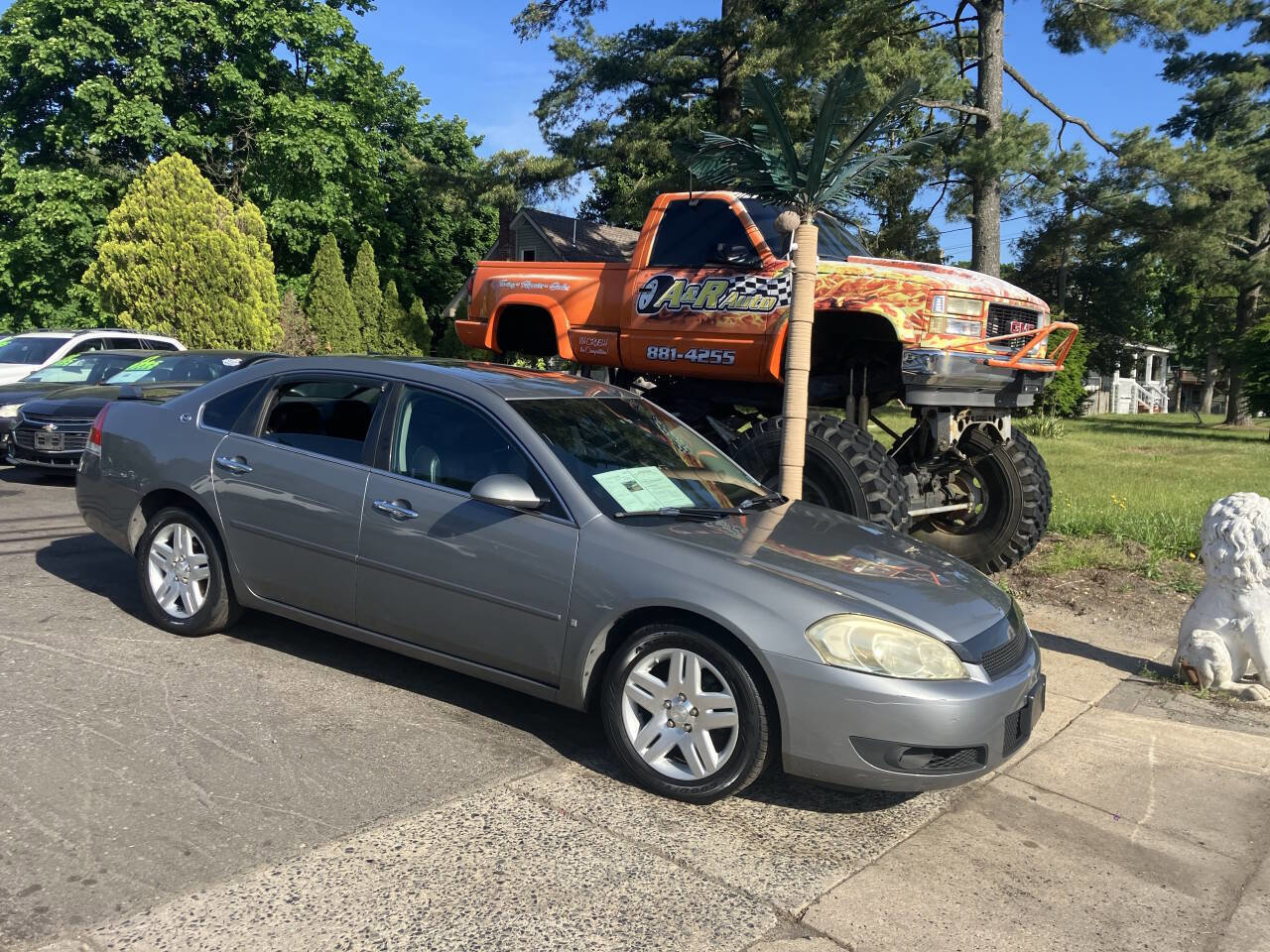 Used 2007 Chevrolet Impala LTZ FWD image 2