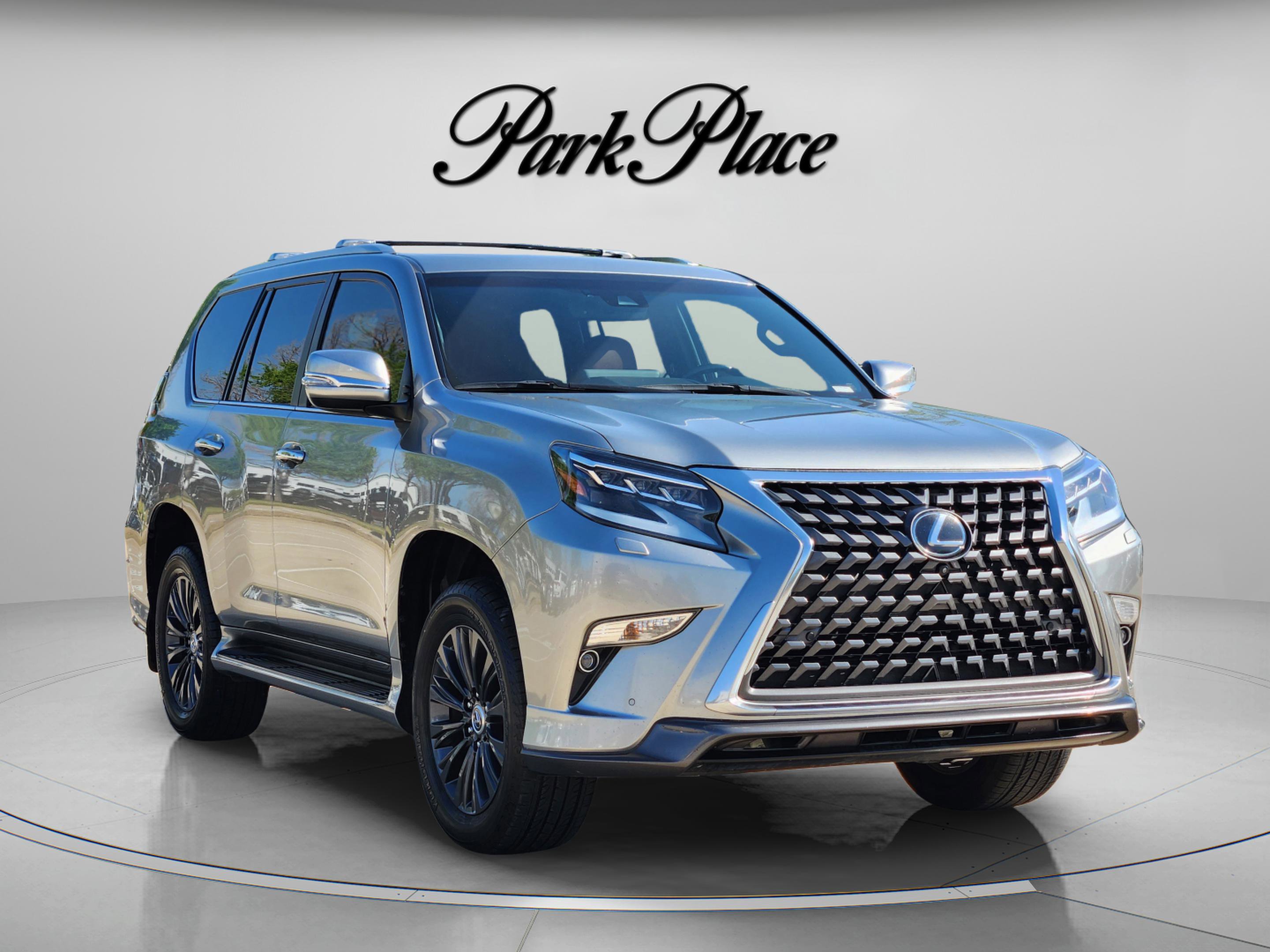 Certified 2023 Lexus GX 460 Luxury w/ Sport Design Package AWD/4WD image 4