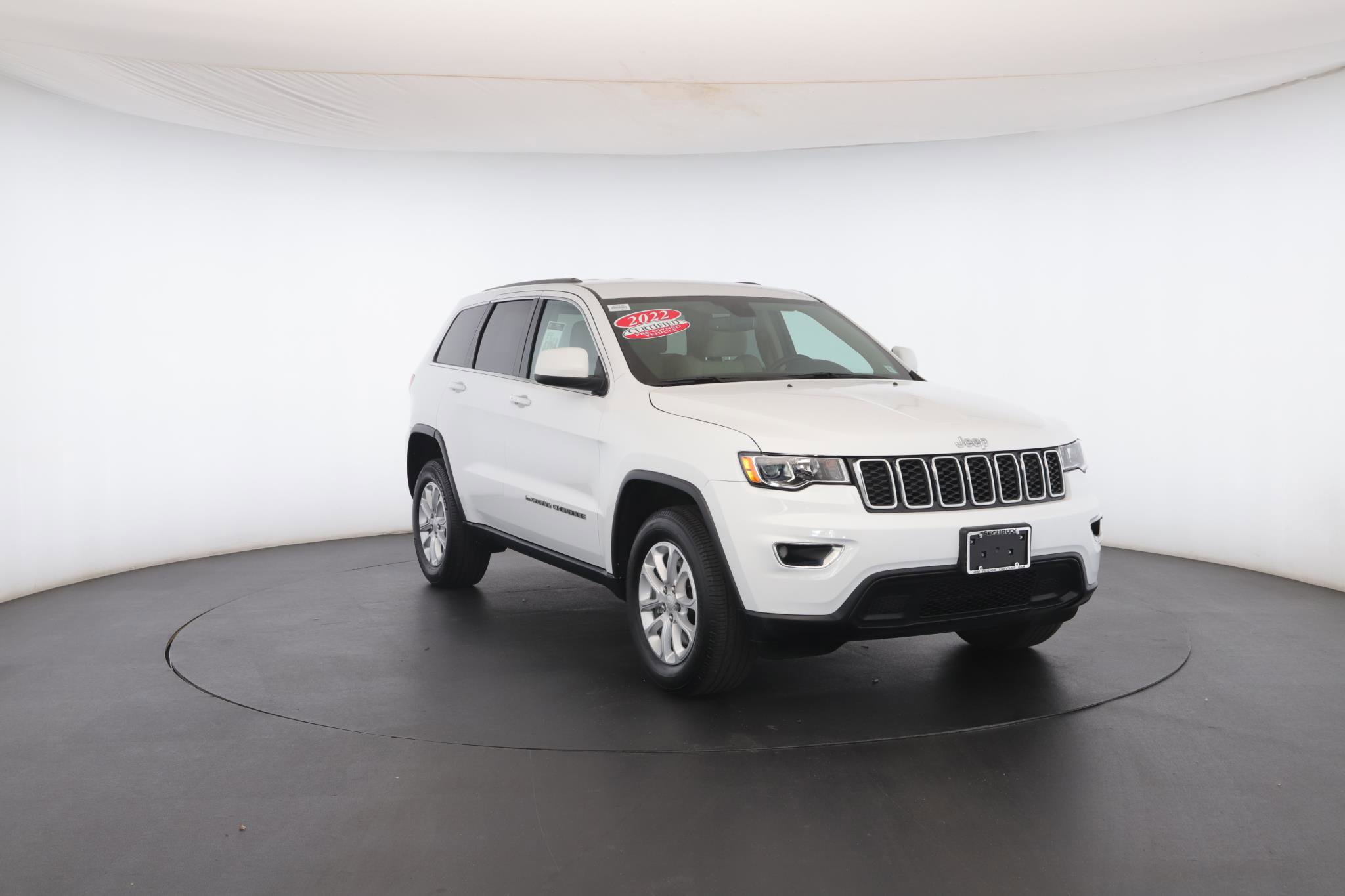 Used 2022 Jeep Grand Cherokee Laredo E image 32