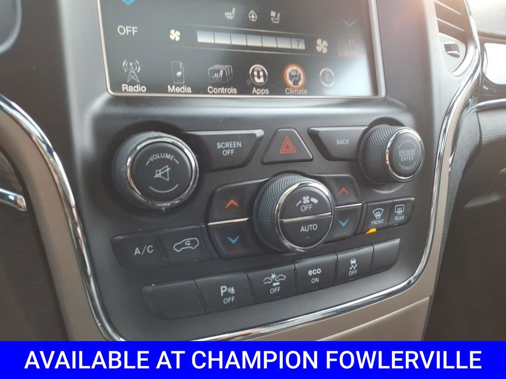 Used 2015 Jeep Grand Cherokee Overland w/ Advanced Technology Group image 27