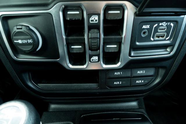 Used 2020 Jeep Wrangler Unlimited Sport S image 24