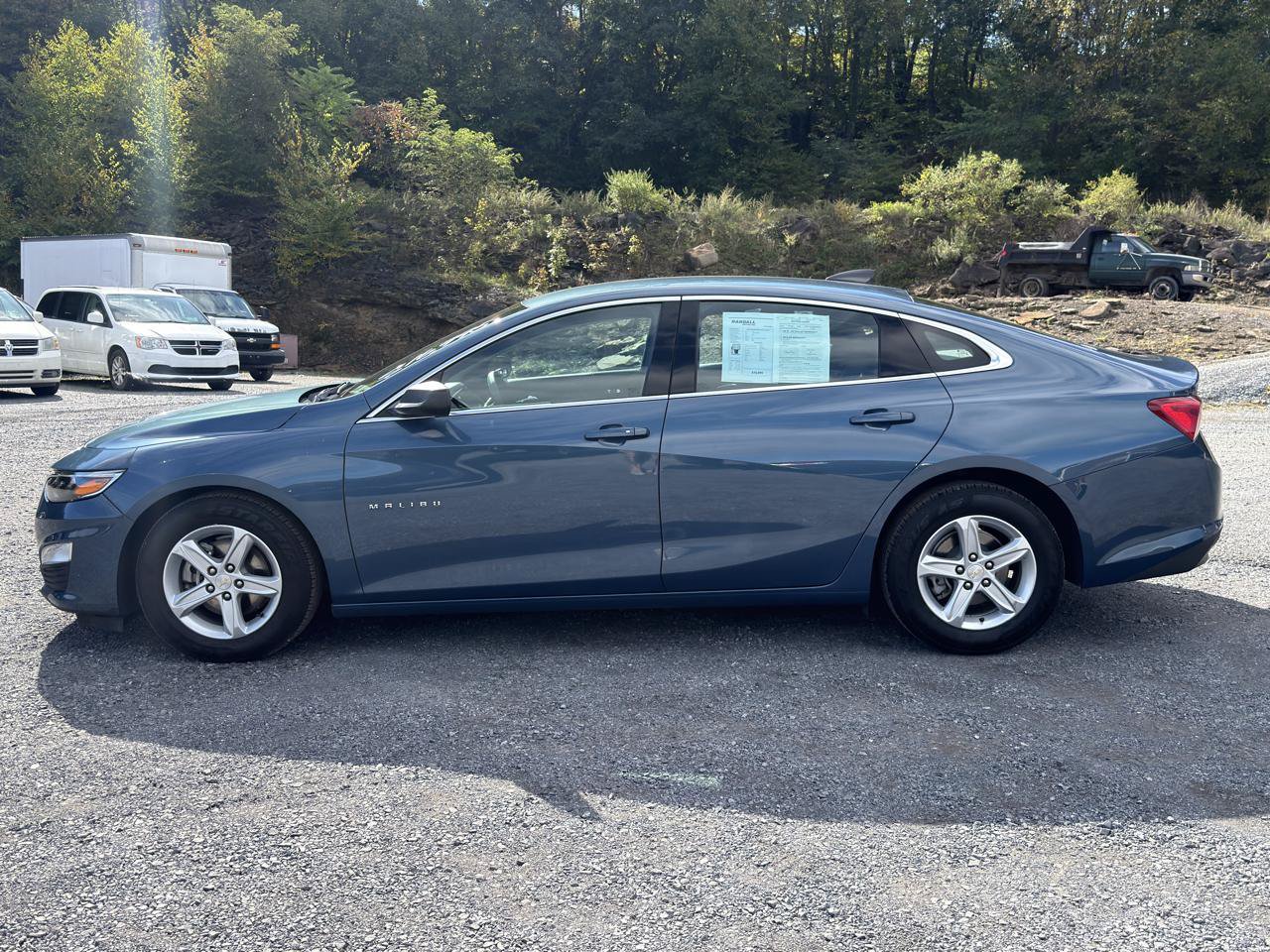 Used 2024 Chevrolet Malibu LS FWD image 4