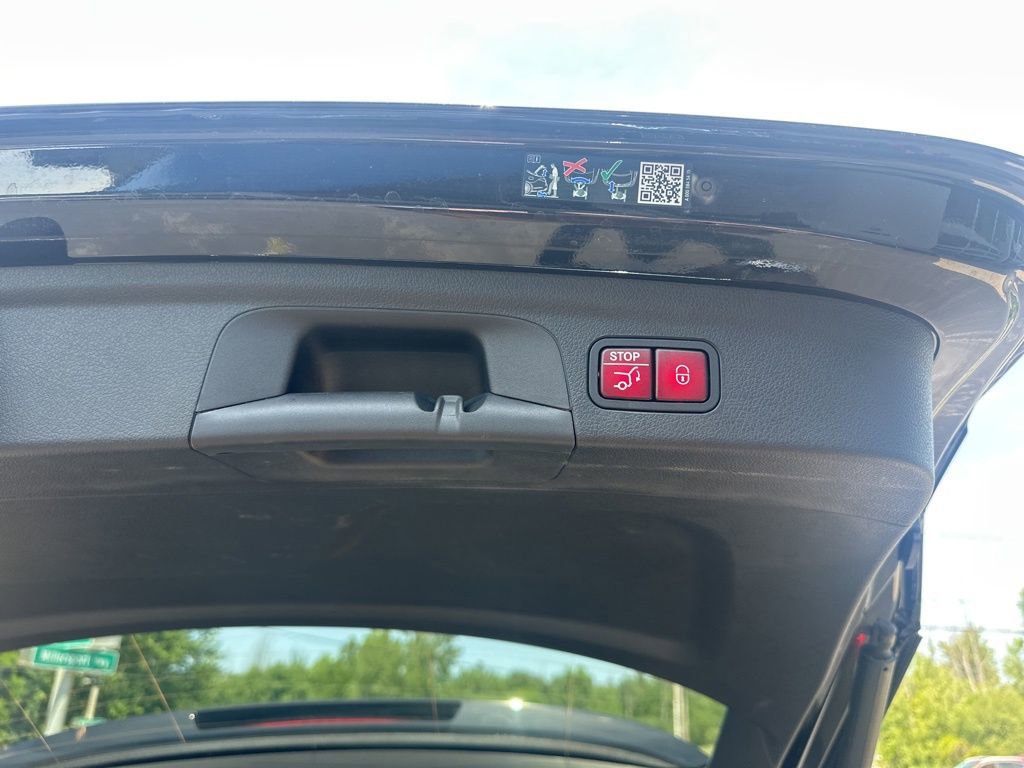 Used 2022 Mercedes-Benz GLE 350 4MATIC image 37