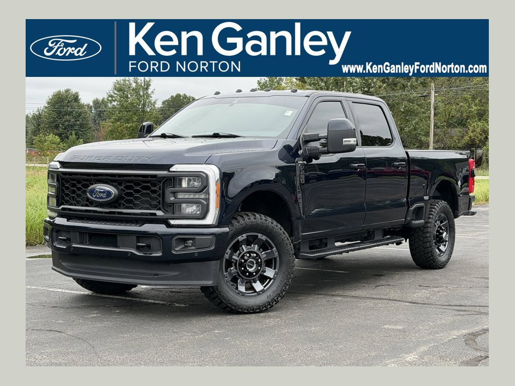 Used 2023 Ford F250 Lariat w/ Sport Appearance Package AWD/4WD image 1