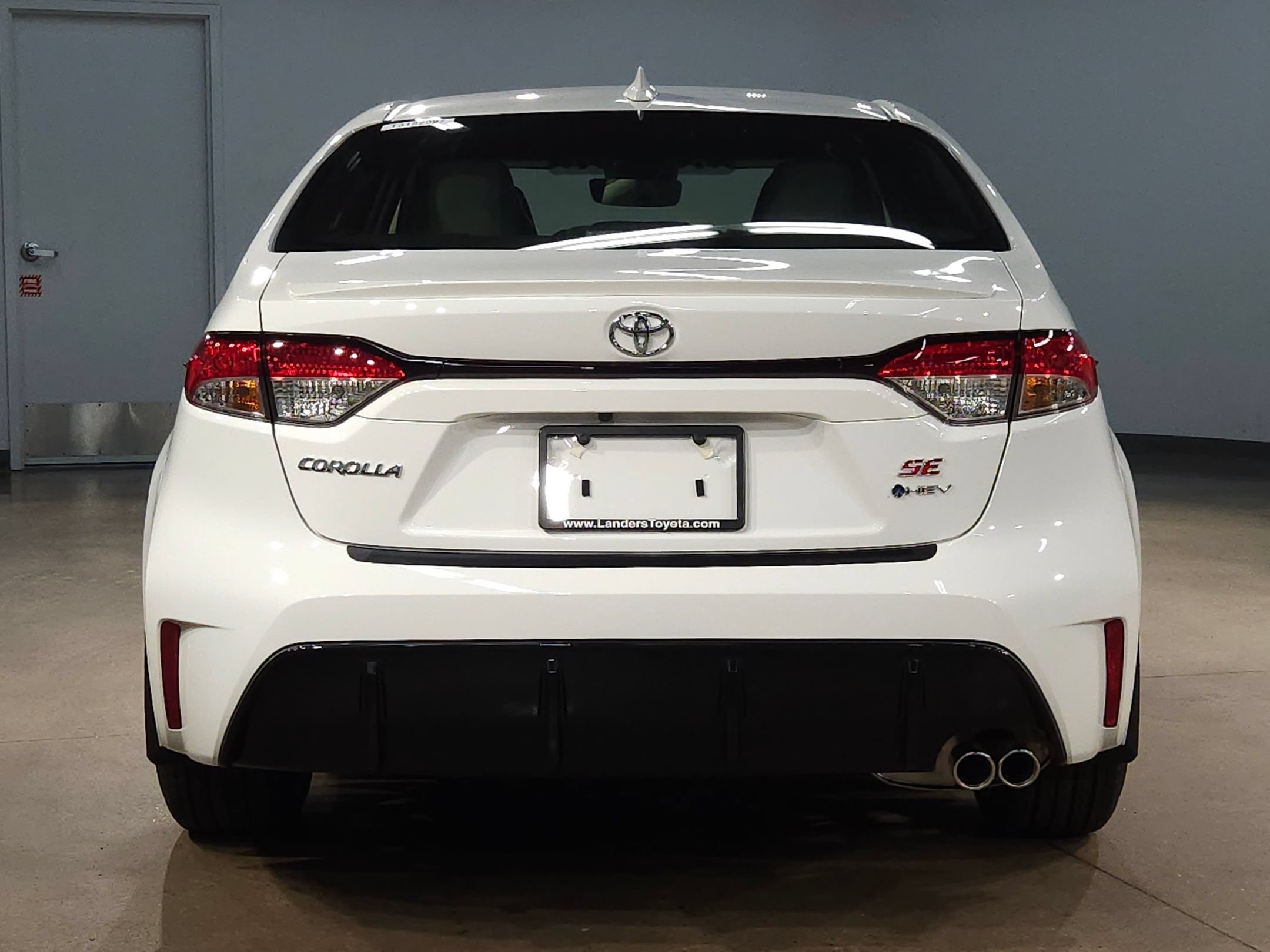 New 2026 Toyota Corolla SE FWD image 6