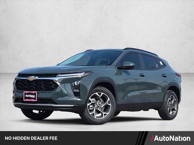 New 2026 Chevrolet Trax LT w/ Driver Confidence Package