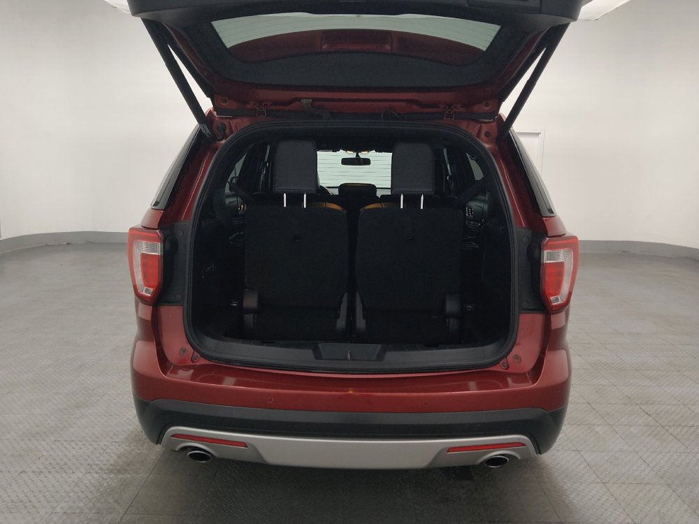 Used 2017 Ford Explorer Limited FWD image 29