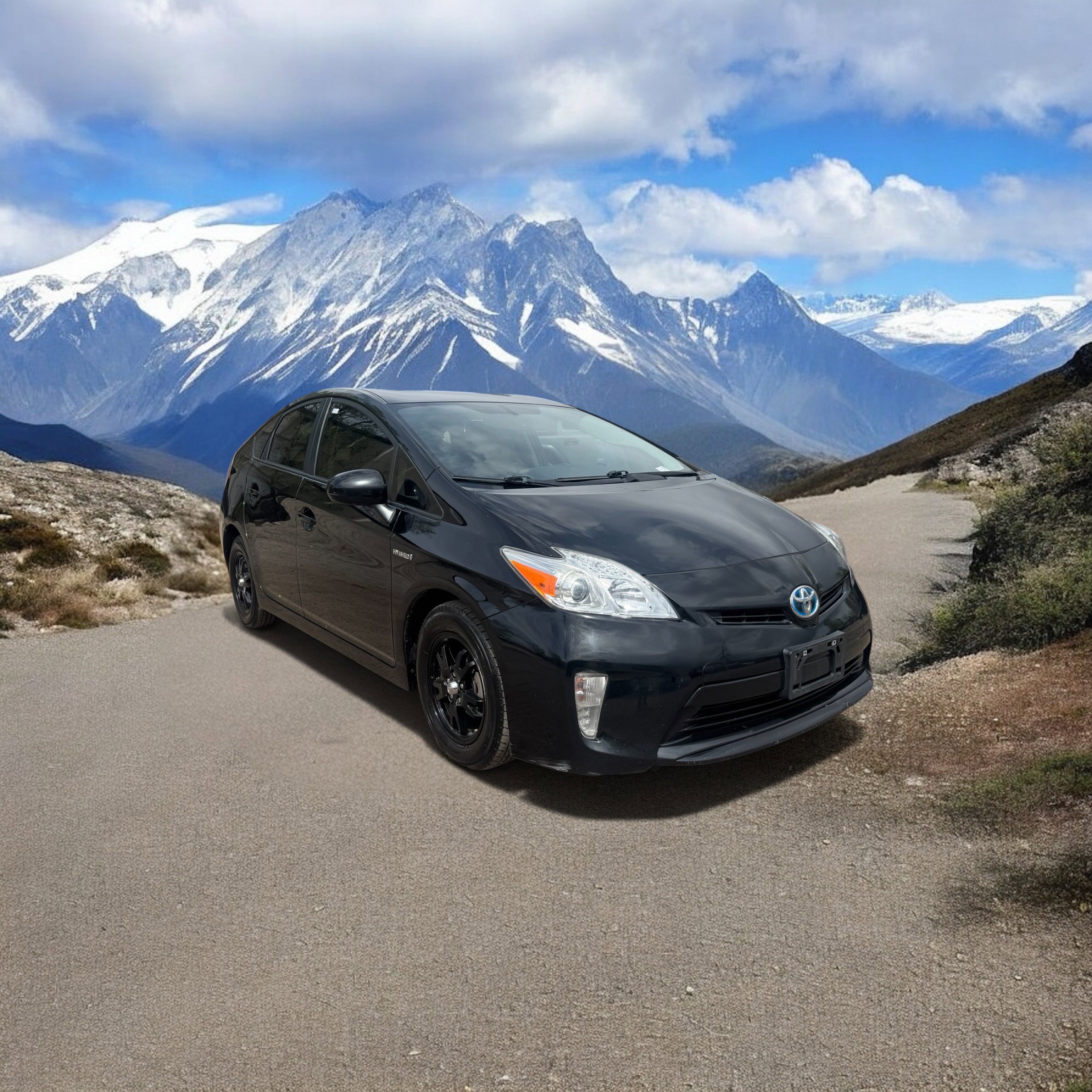 Used 2015 Toyota Prius Four image 7