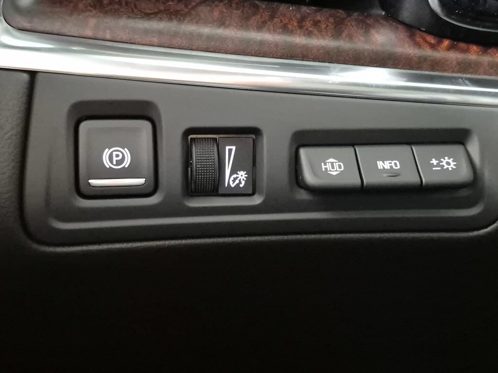 New 2026 Cadillac XT5 Premium Luxury w/ Driver Assist Package AWD/4WD image 17